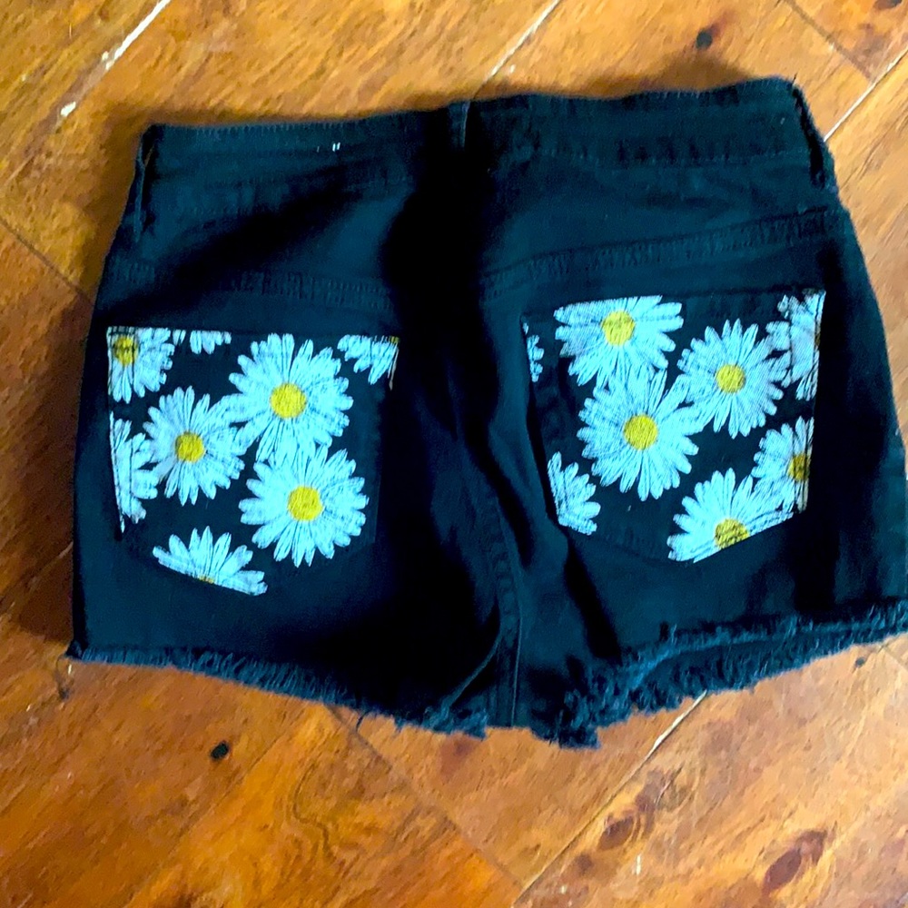 Daisy Denim black shorts